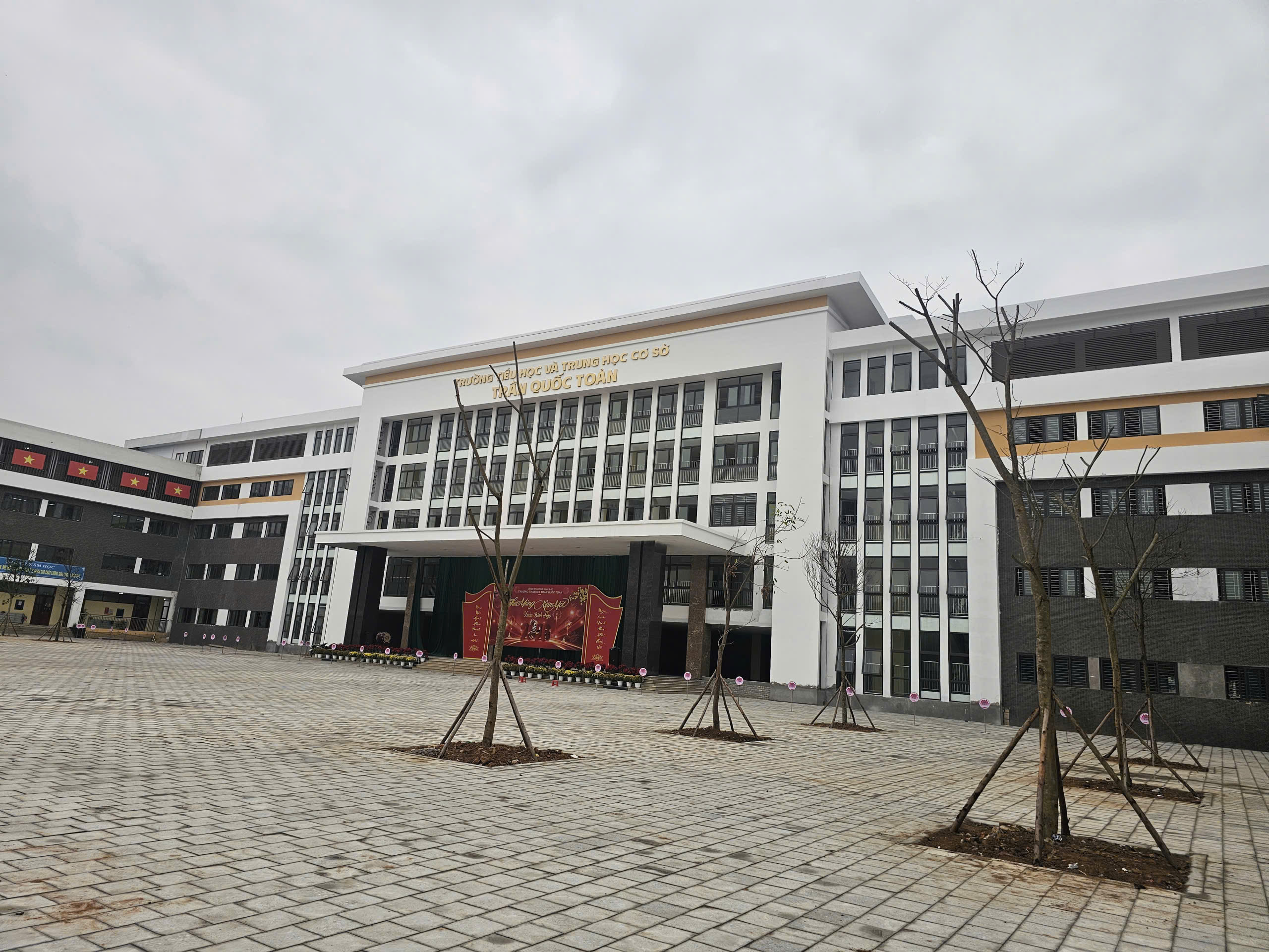 cong-trinh-truong-lien-cap-tieu-hoc-va-thcs-tran-quoc-toan
